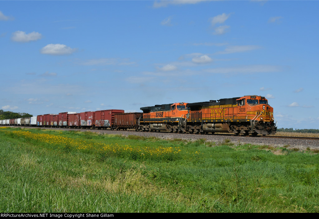 BNSF 5038